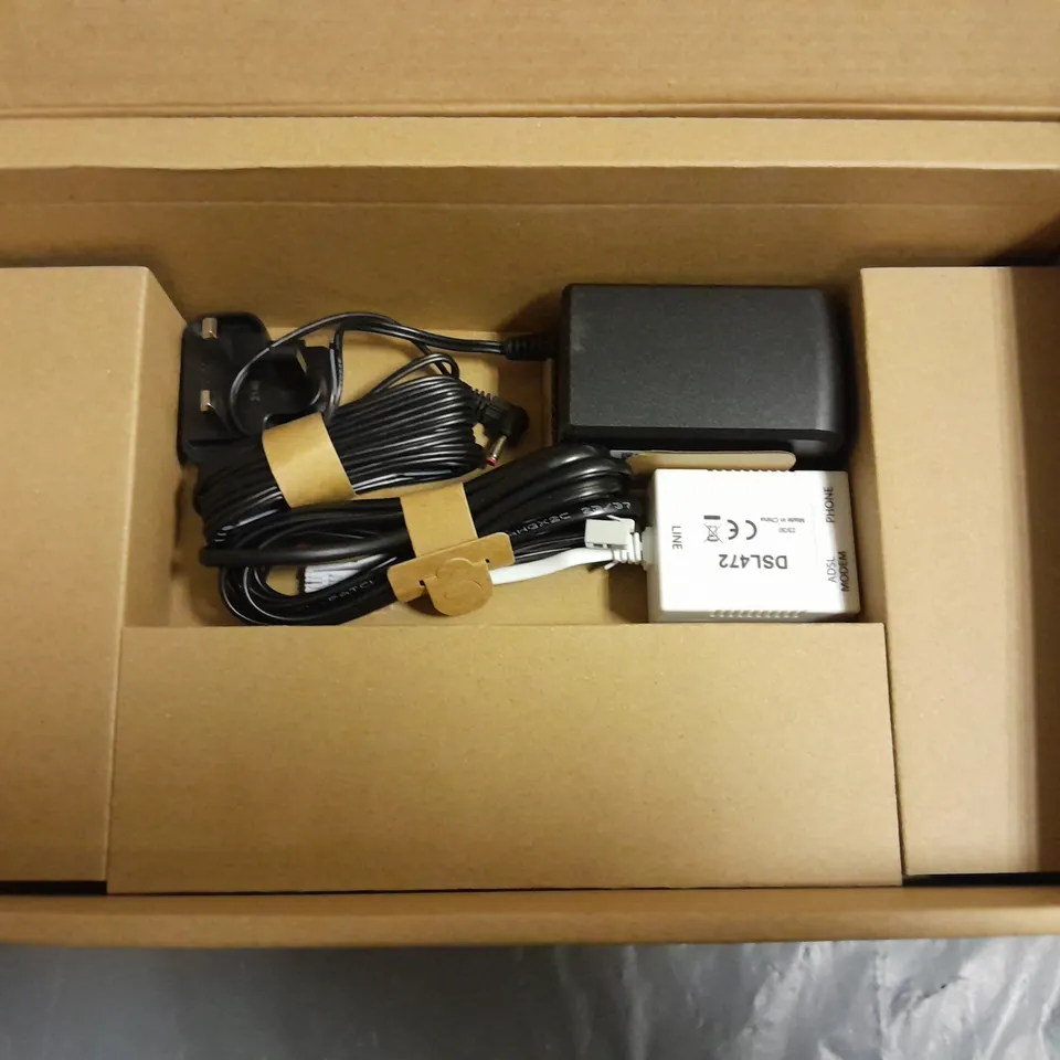 EE SMART PLUS HUB