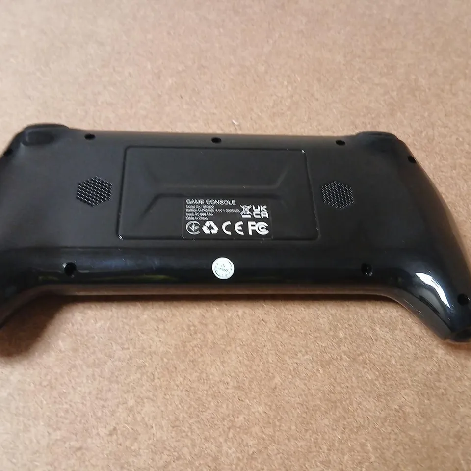 HANDHELD GAME CONSOLE WITH BUILT-IN SCREEN (A B X Y)