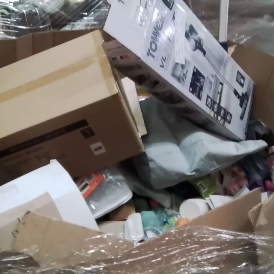 PALLET OF ASSORTED HOUSEHOLD GOODS AND PRODUCTS TO INCLUDE;SOLAR LIGHT,PAN,DRYER POD,KIDS TOYS AND GAMES 