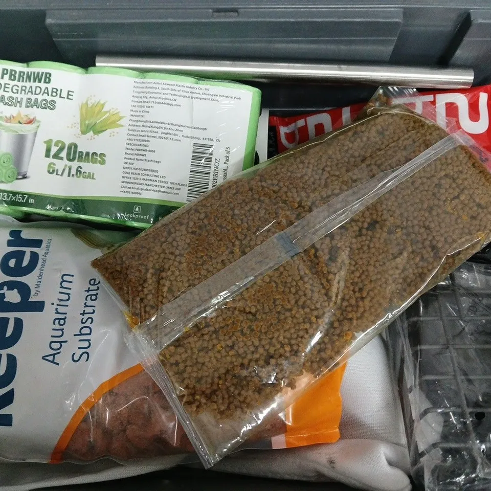 APPROXIMATELY 12 ASSORTED HOUSEHOLD ITEMS TO INCLUDE AQUARIUM SUBSTRATE, 2IN1 BAIT, PROJECTOR, ETC