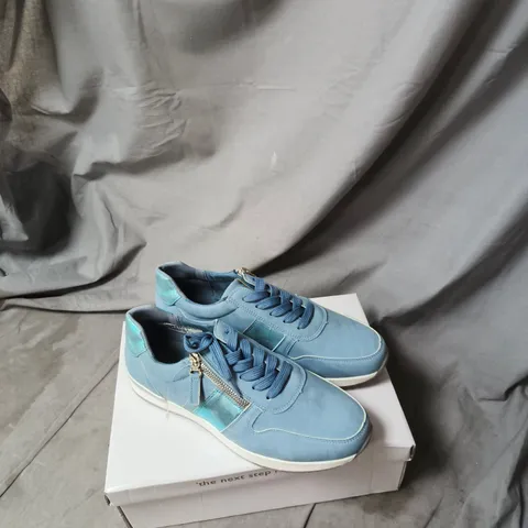KELLER MARTINA BLUE TRAINERS – UK 7, MODEL B3440