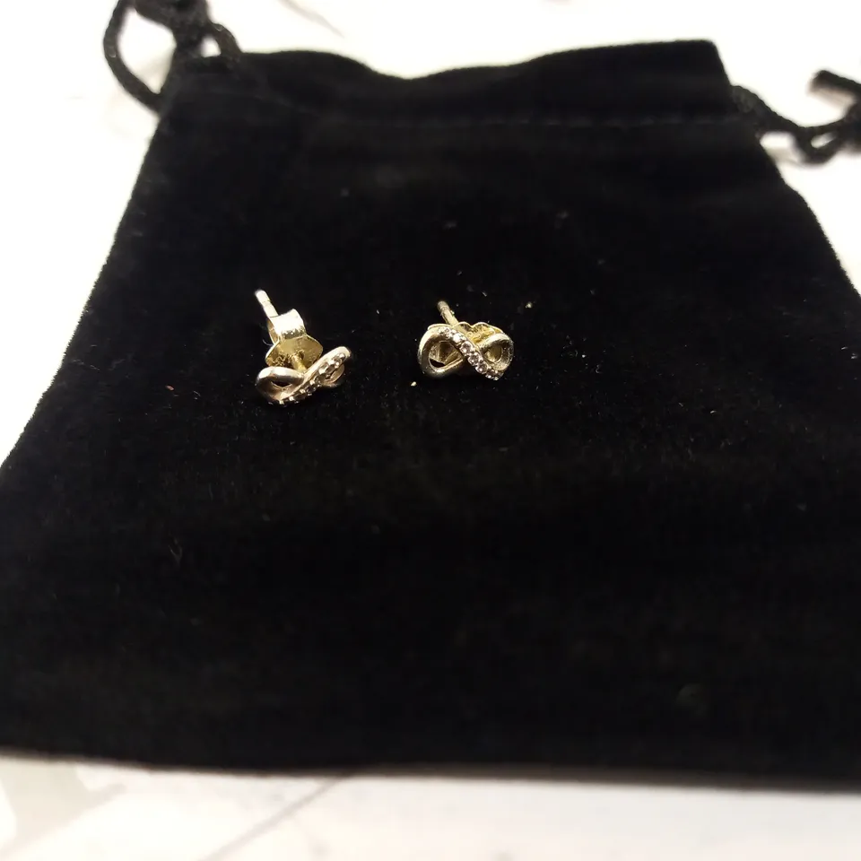 SILVER EFFECT INFINITY STUD EARRINGS 