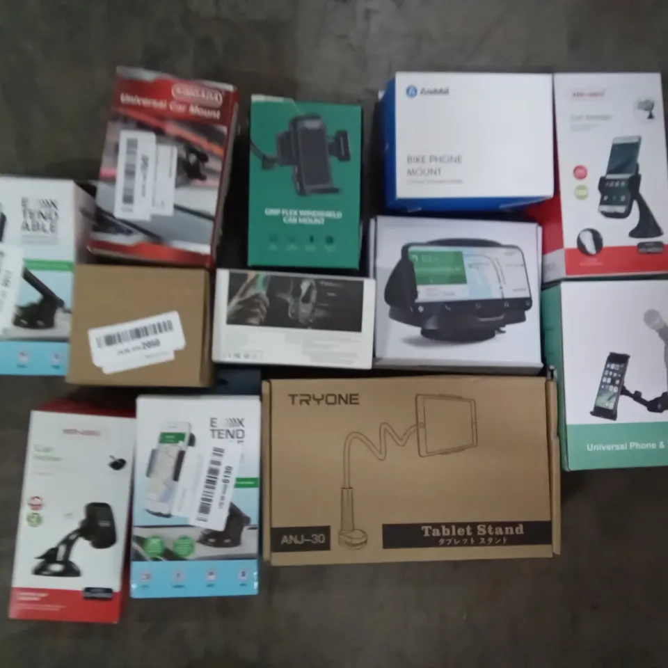 PALLET OF APPROXIMATELY 16 BOXES OF PHONE HOLDERS