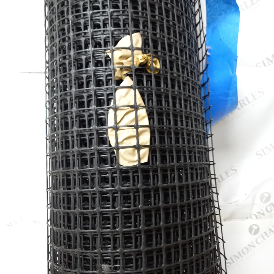 LARGE ROLL OF BLACK PLASTIC NETTING APPROX 1M HIGH LENGTH UNKNOWN - COLLECTION ONLY