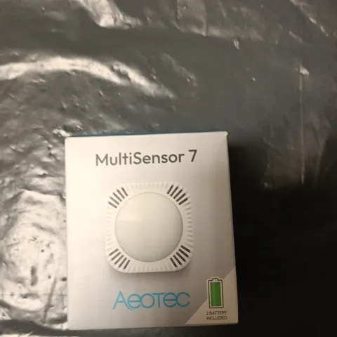 AEOTEC MULTISENSOR 7 - MOTION, LIGHT, HUMIDITY, TEMPERATURE & UV SENSOR