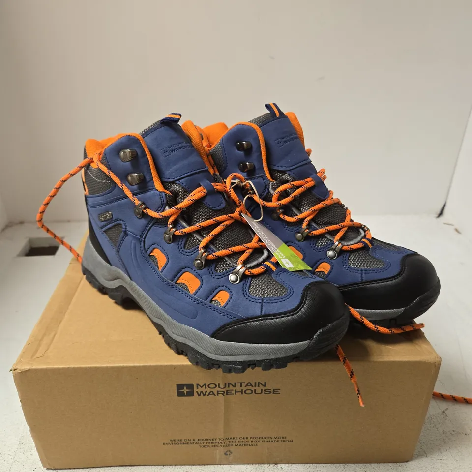 MOUNTAIN WAREHOUSE ADVENTURER WATERPROOF HIKING BOOTS – UK 8