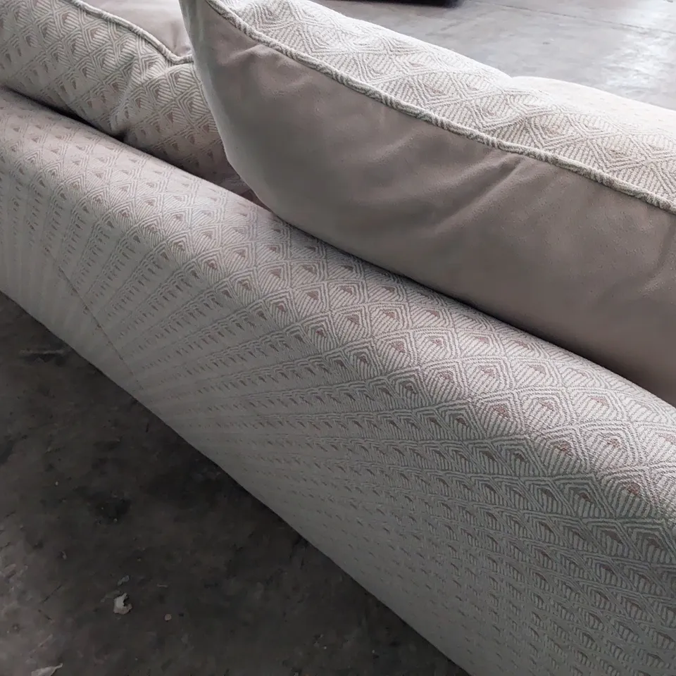 QUALITY BRITISH DESIGNER LOUNGE Co BRONWYN THREE SEATER SOFA DECO DIAMOND FABRIC 