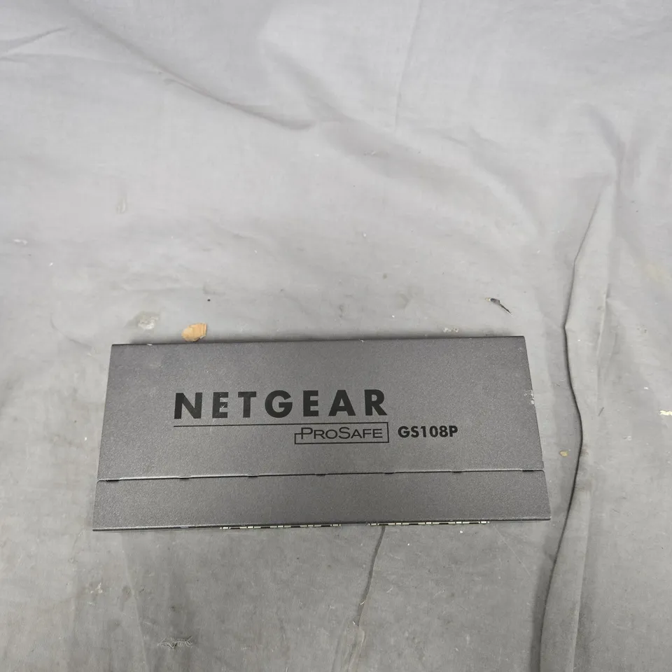 NETGEAR PROSAFE GS108P 8-PORT POE SWITCH