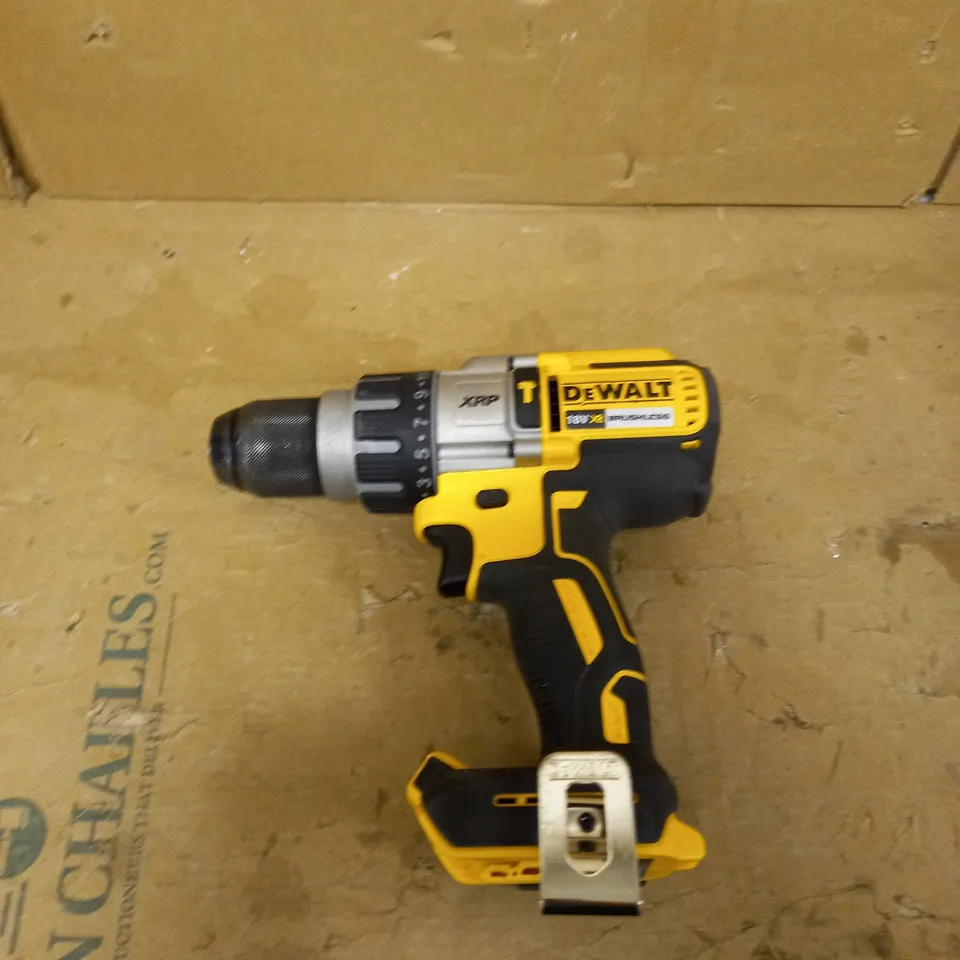 DEWALT DCD996N 18V XR 3-SPEED BRUSHLESS HAMMER COMBI DRILL (BODY ONLY)