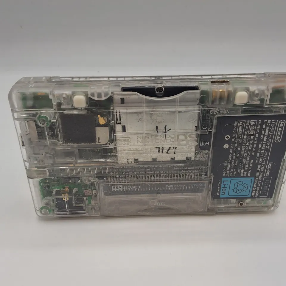 UNBOXED NINTENDO DS LITE IN CLEAR - USG 001