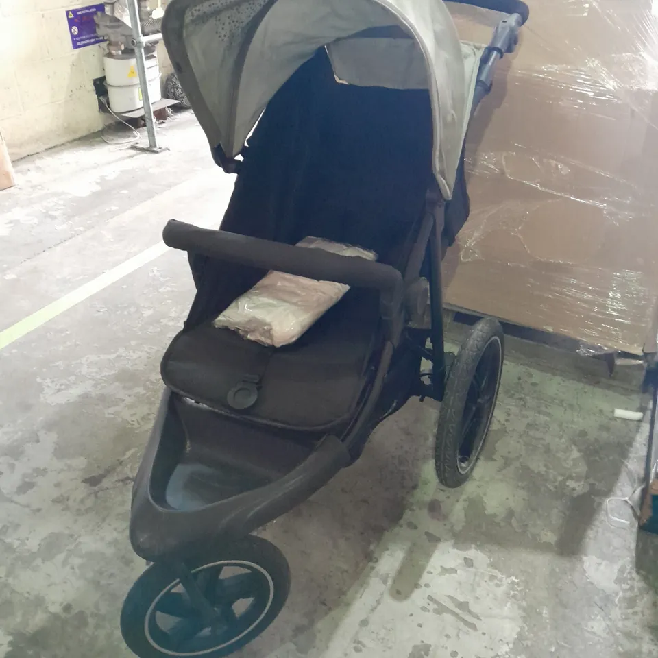 HAUCK DISNEY RUNNER 2 - MICKEY MOUSE OLIVE