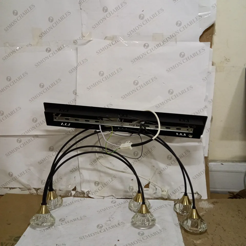 6 LIGHTS HANGING OVERHEAD DIAMOND EFFECT GLASS & METAL LIGHT FIXTURE 