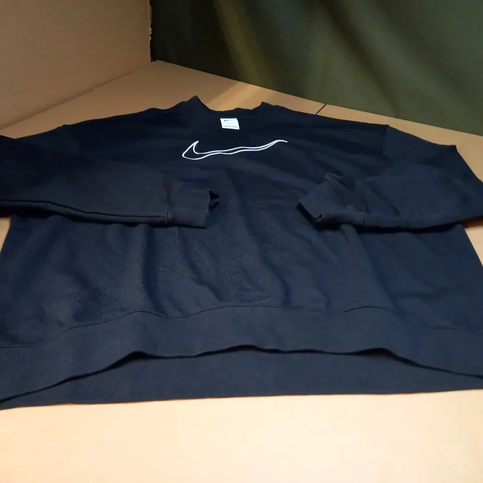 NIKE DRI FIT BLACK/LOGO JUMPER - LARGE