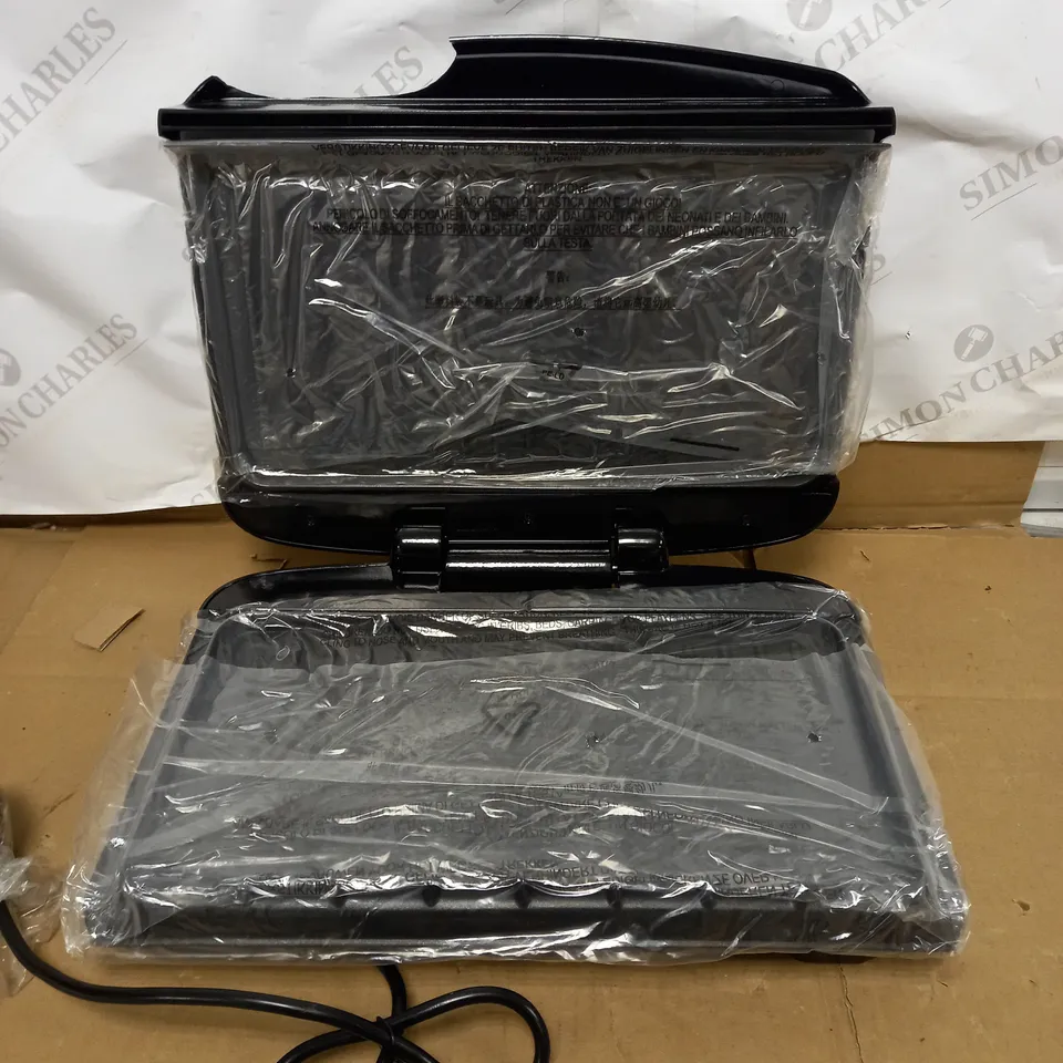 GEORGE FOREMAN MEDIUM REMOVABLE PLATES GRILL 24330
