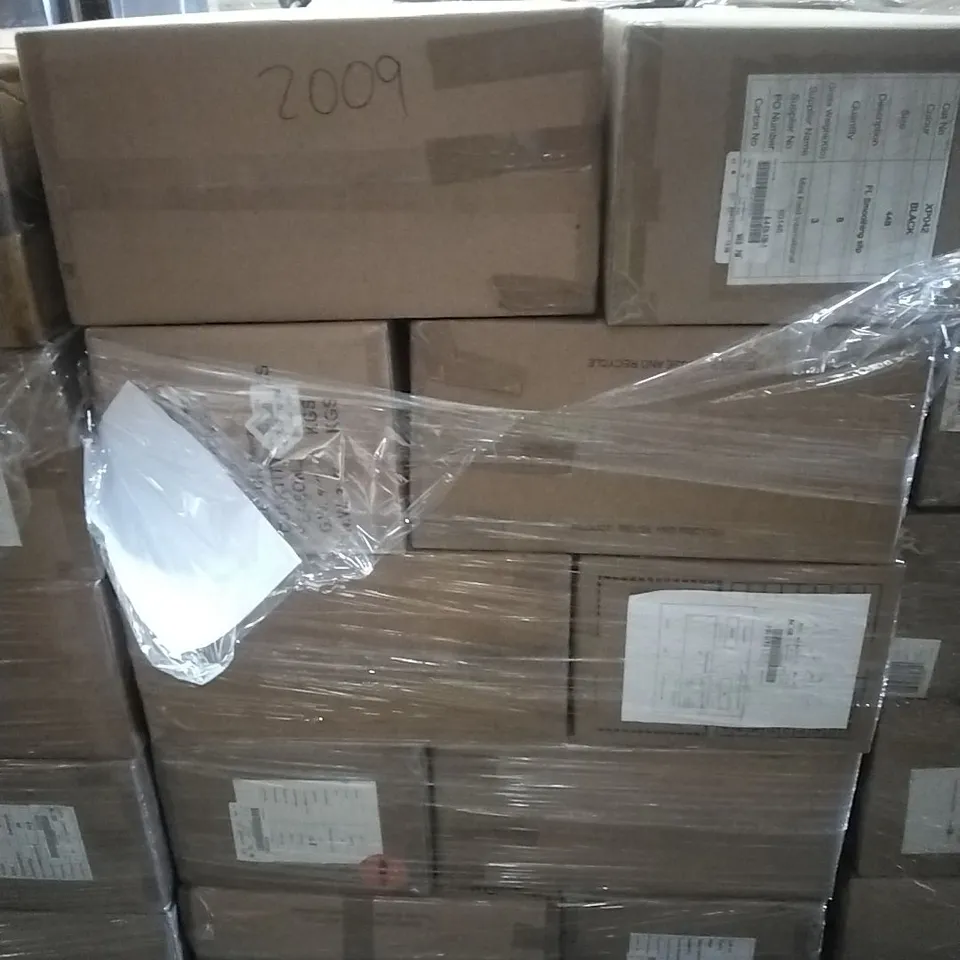 PALLET CONTAINING APPROXIMATELY 120 BRAND NEW DESIGNER WOMEN'S CLOTHES WHICH INCLUDE; JD WILLIAMS SWIMMING COSTUMES, DRESSES, PANTS ETC
