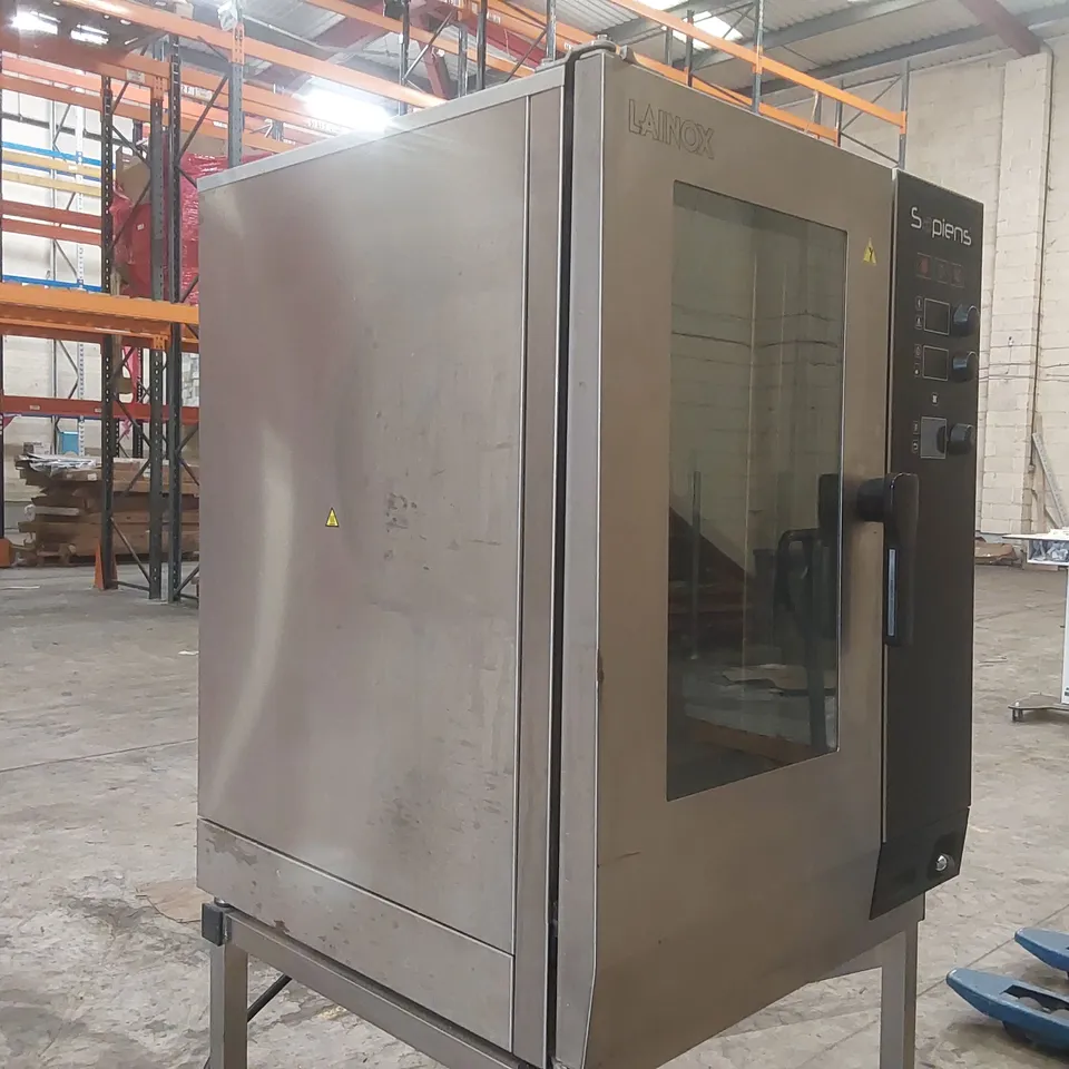 LAINOX SAPIENS BOOSTED SAE101BS 10 DECK ELECTRIC COMBINATION OVEN - BOILER SYSTEM