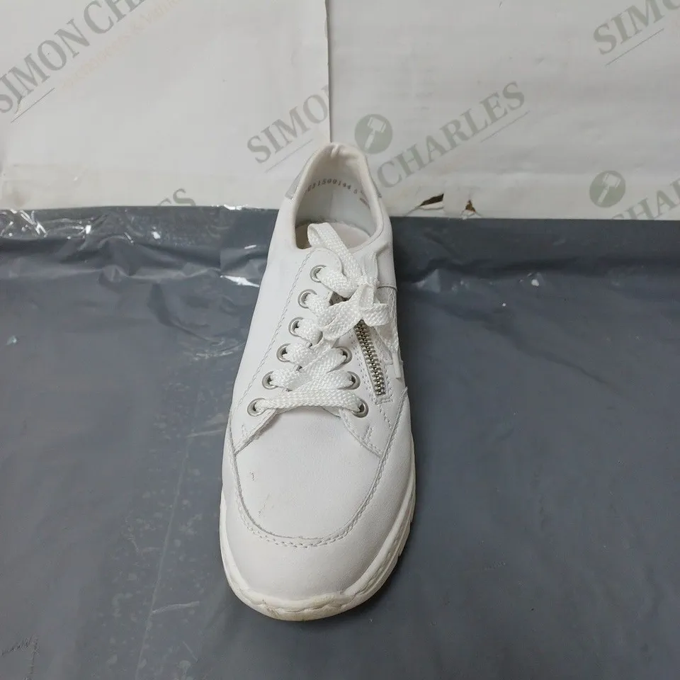 RIEKER LADIES WHITE AND SILVER LACE UP TRAINERS SIZE 6/39