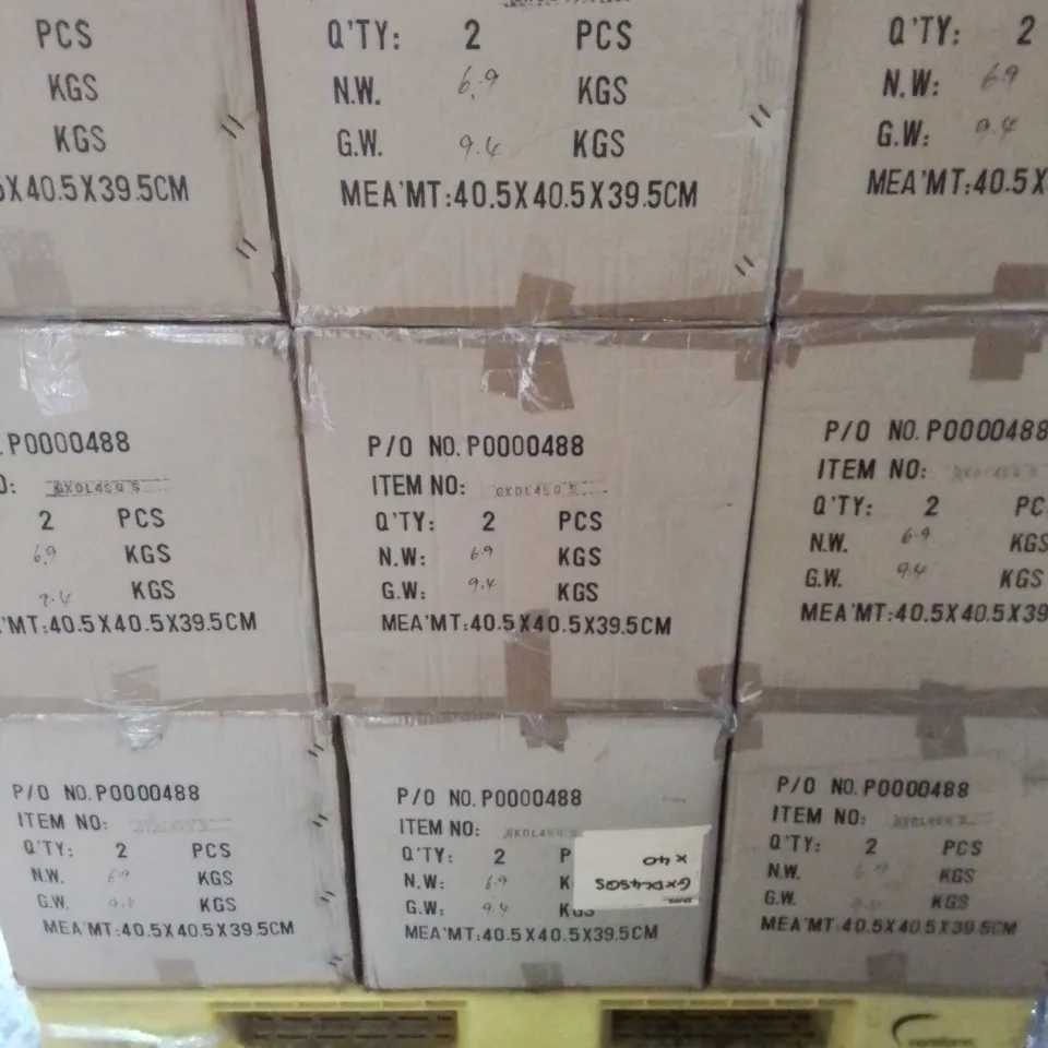 PALLET OF APPROXIMATELY 36 EMCOLITE CFL AR111 DOWNLIGHT GXDL4SQ - COLLECTION ONLY