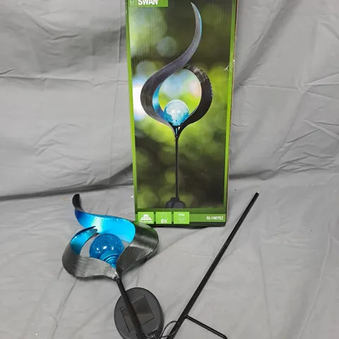SOLAR GARDEN SWAN LAMP – VINTAGE METAL DESIGN GL1007EZ