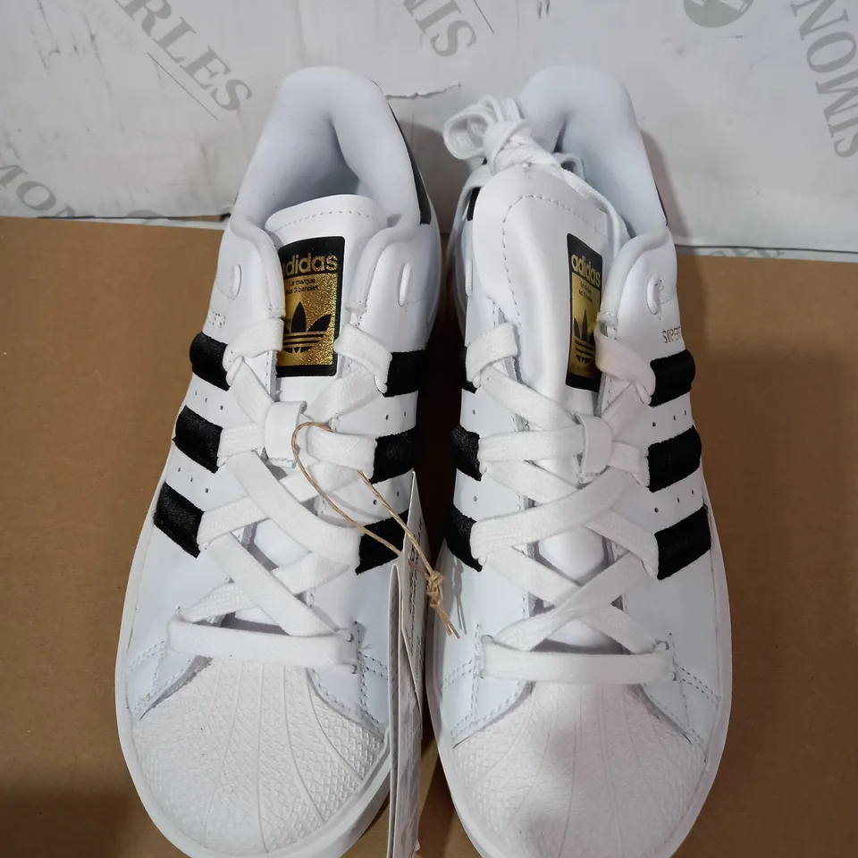 BOXED PAIR OF ADIDAS SUPERSTAR TRAINERS (WHITE/BLACK), SIZE 5 UK