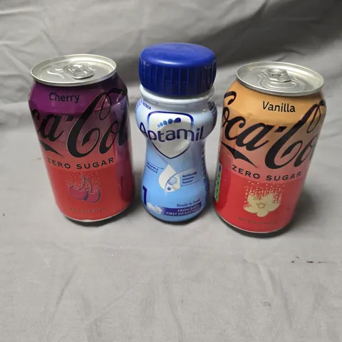 APPROXIMATELY 15 ASSORTED DRINK PRODUCTS TO INCLUDE COKE ZERO CHERRY, COKE ZERO VANILLA, APTAMIL ETC 
