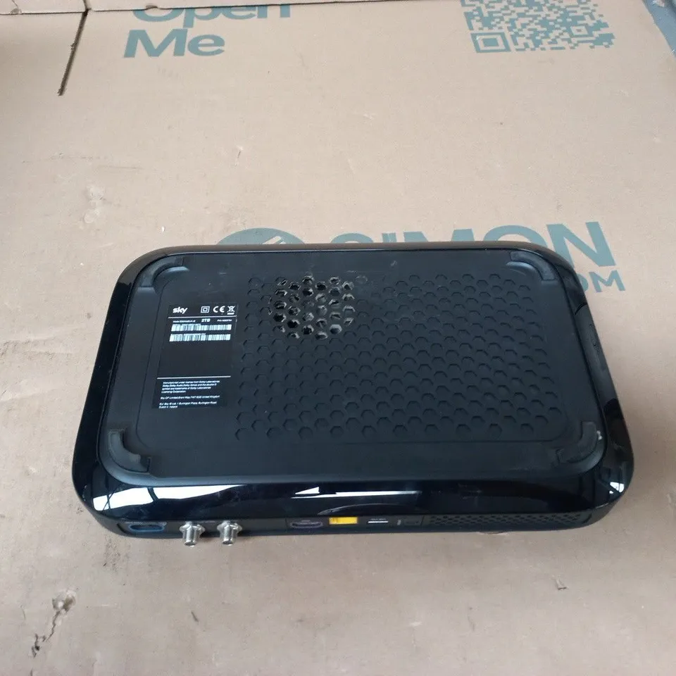 SKY BOX ES3409DUK-IE 2TB