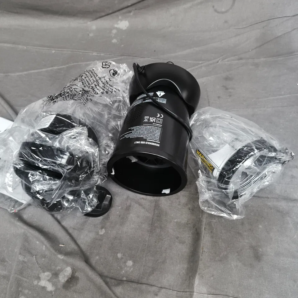 NUTRIBULLET 600W BLENDER 