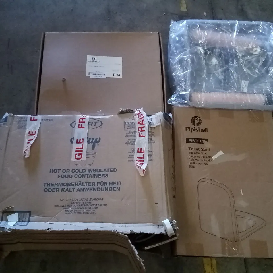 PALLET OF ASSORTED ITEMS INCLUDING TOILET SEATS, INSULATED FOOD CONTAINERS, PAINT TRAY, HEATER