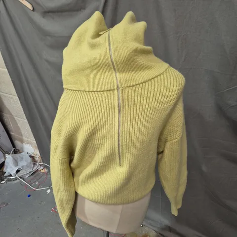 MNG MANGO WOMEN’S MUSTARD KNIT JUMPER WITH BACK ZIP – SIZE S 