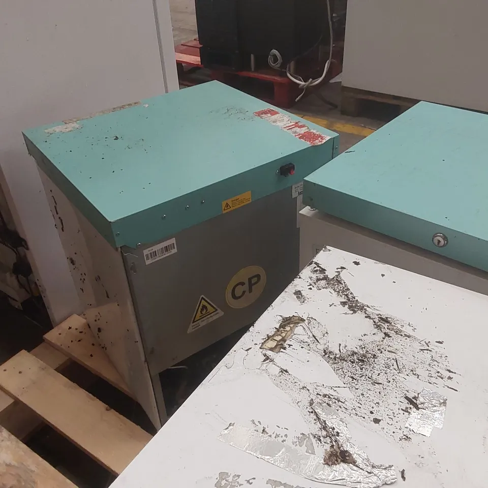 PALLET CONTAINING 3x ASSORTED LEC MEDICAL FRIDGES