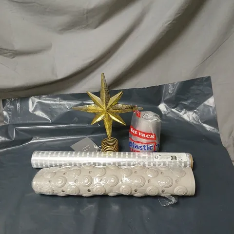 BOX OF APPROXIMATELY 20 ASSORTED ITEMS TO INCLUDE BATH MAT, WRAPPING PAPER, STAR ORNAMENT, PLASTIC CUPS ETC