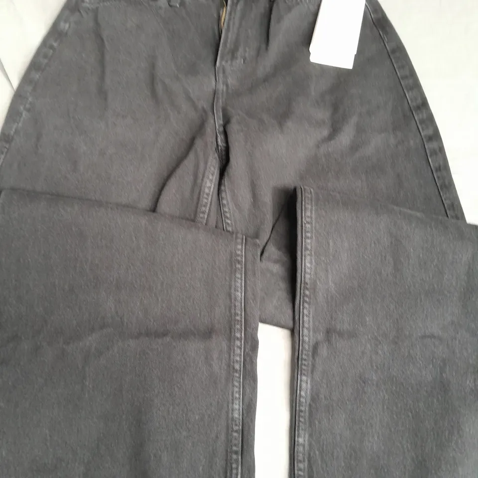 H&M WIDE REGULAR FIT JEANSIN BLACK - EUR 38