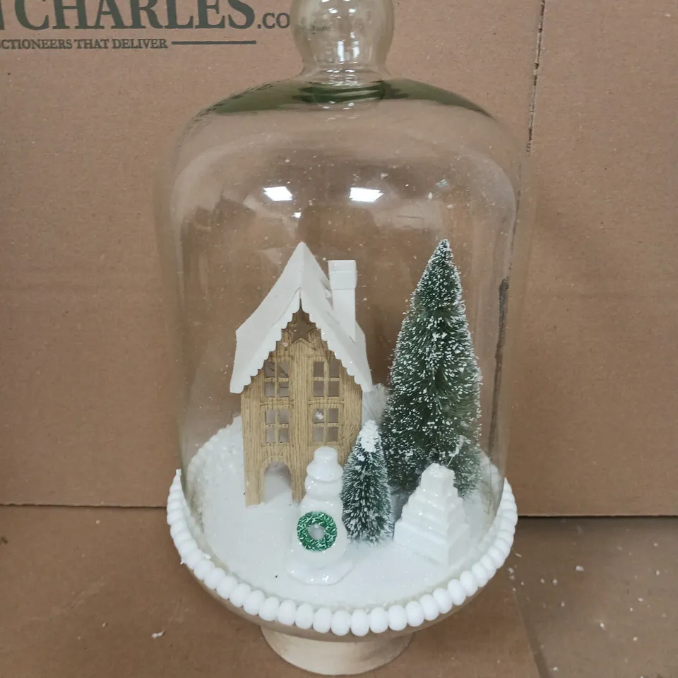 WINTER SCENE CLOCHE  RRP £35