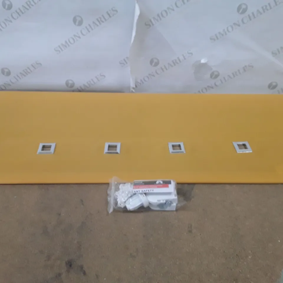 BOXED SQUARE EYELET ROLLER BLIND - 90 X 170CM, OCHRE (1 BOX)
