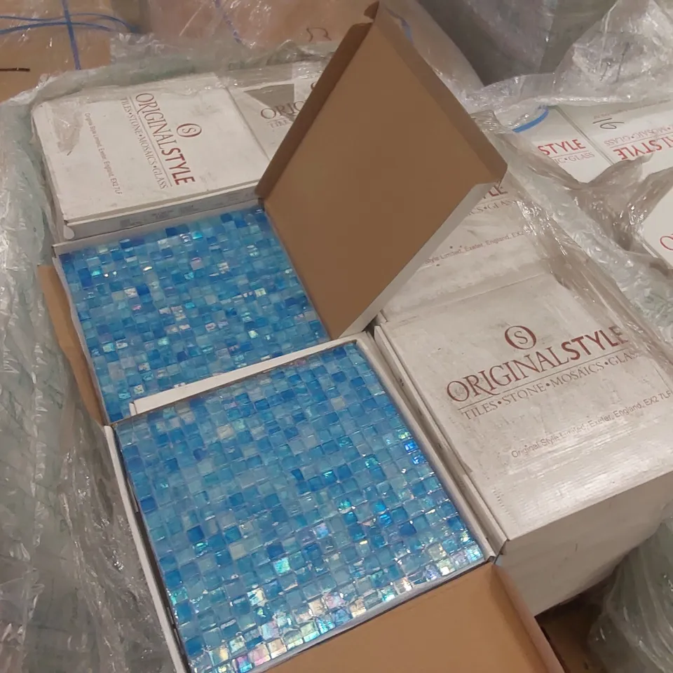 PALLET CONTAINING APPROXIMATELY 455x BRAND NEW MOSAIC TILES