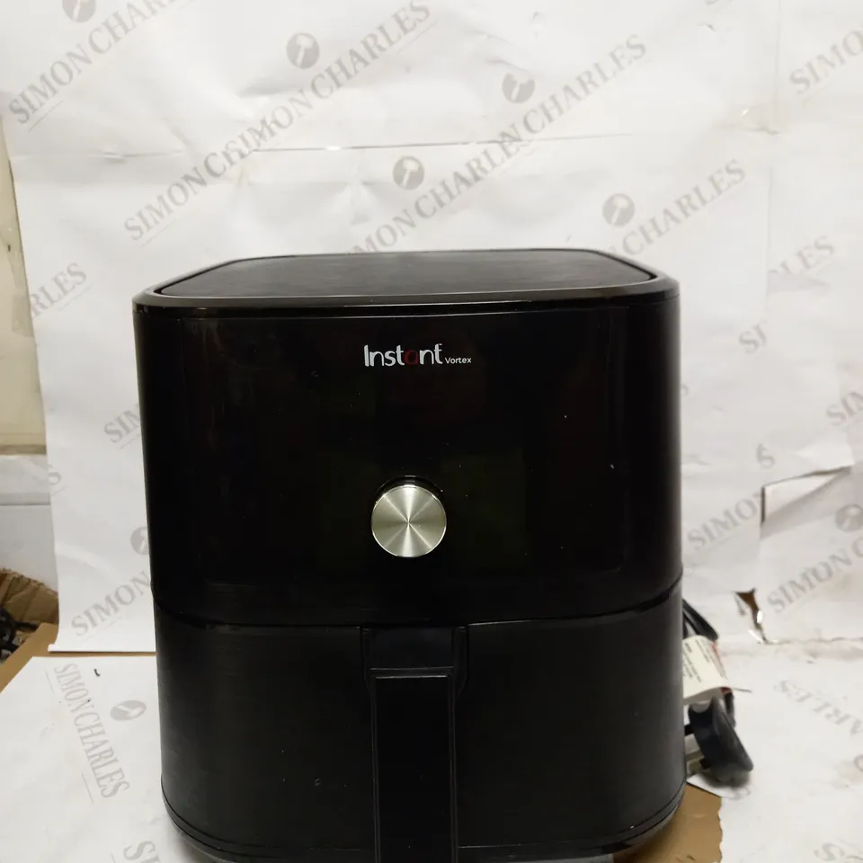 INSTANT POT VORTEX AIR FRYER