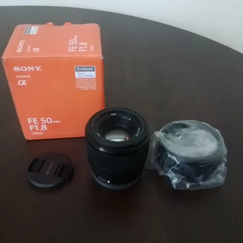 BOXED SONY SEL50F18F.SYX E MOUNT - 50mm F1.8 FULL FRAME PRIME LENS - BLACK