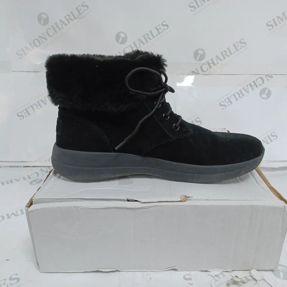 BOXED PAIR OF SKECHERS GO WALK STABILITY SUEDE BOOTS IN BLACK - UK SIZE 5