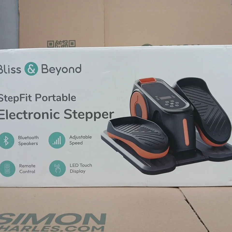 BOXED BLISS & BEYOND STEPFIT PORTABLE ELECTRONIC STEPPER IN WHITE