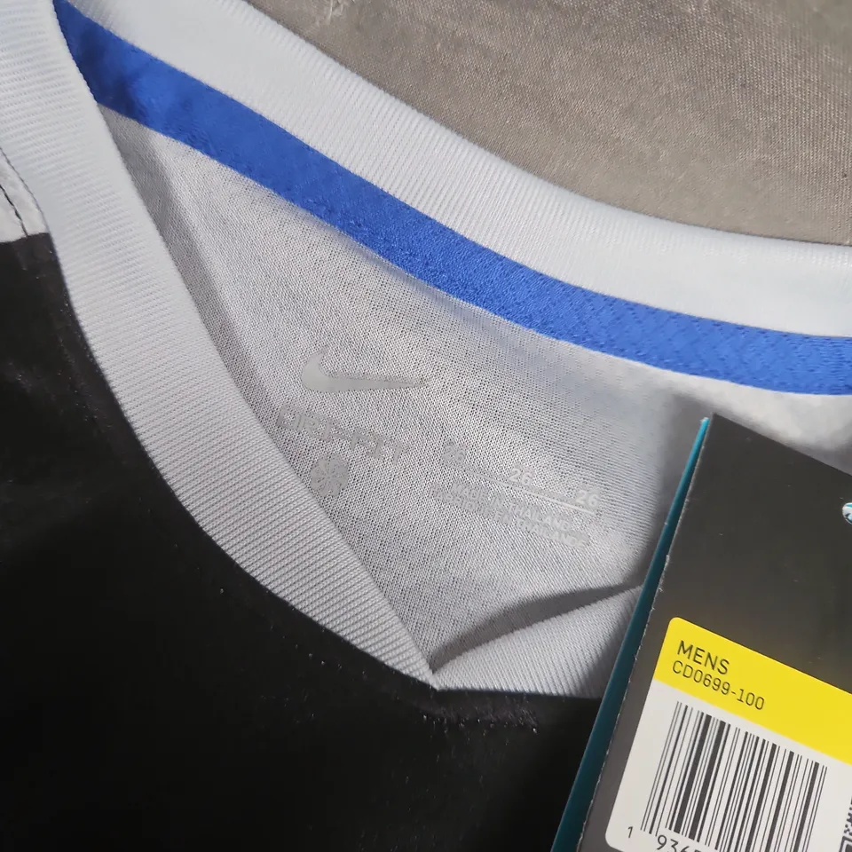 NIKE CHELSEA FC KIT IN BLACK ("GOMEZ") - SIZE 26