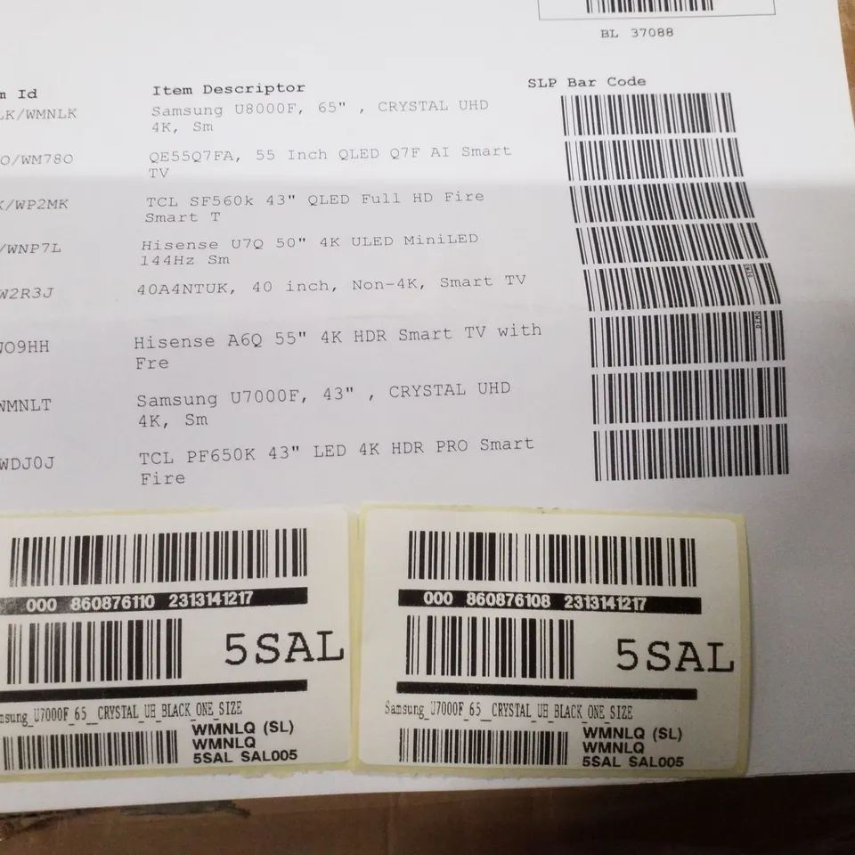 PALLET CONTAINING APPROXIMATELY 10 ASSORTED DAMAGED TVS