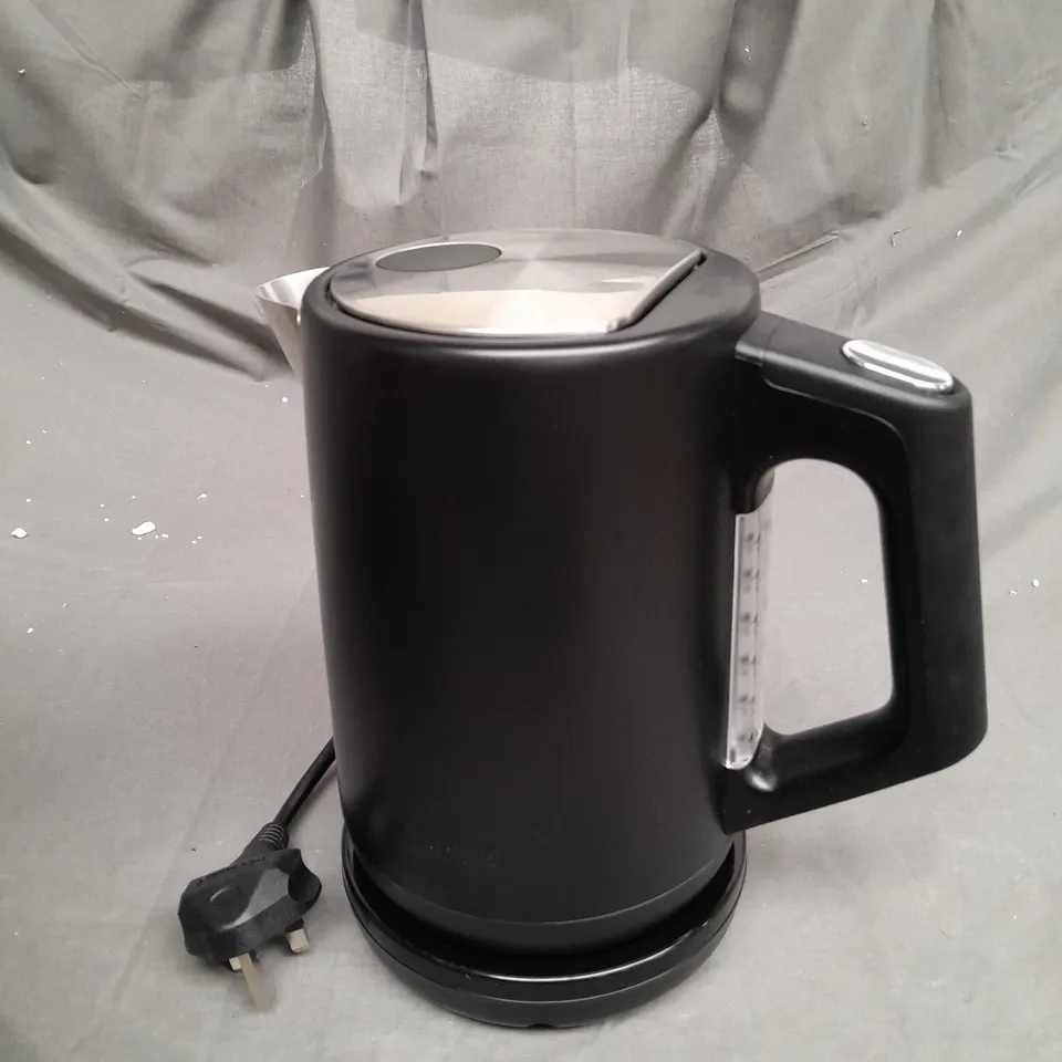 BOXED NINJA PERFECT TEMPERATURE KETTLE KT200UK
