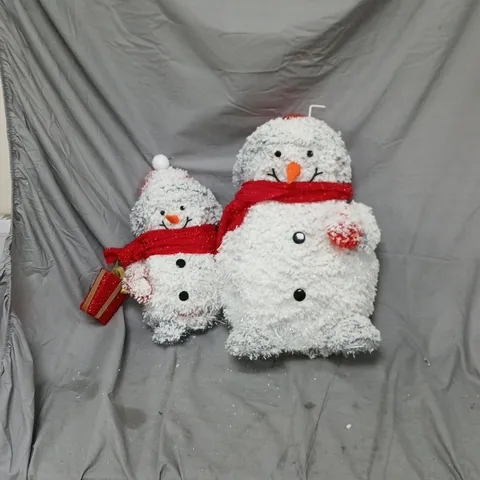 UNBOXED LIT SNOWY SNOWMAN FAMILY (3 SNOWMEN IN TOTAL)