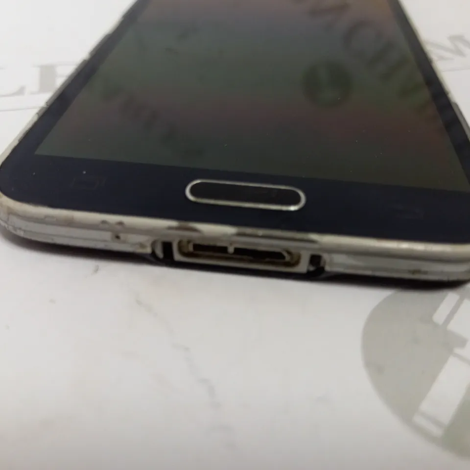 SAMSUNG SM-G900F GALAXY S5