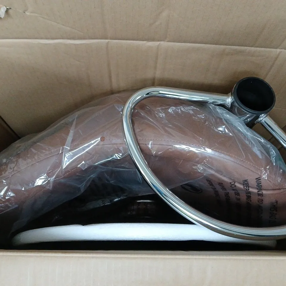 DIAMOND STICH FAUX LEATHER BAR STOOL