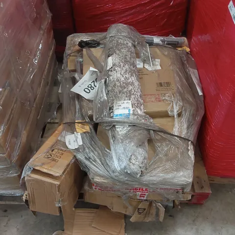 PALLET OF ASSORTED ITEMS INCLUDING: RUG, FURNITURE PARTS ECT