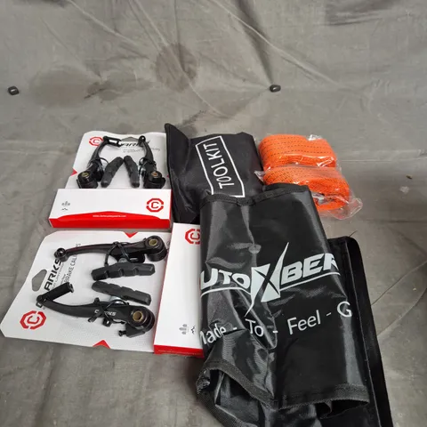 TOTE OF APPROXIMATELY. 15 ASSORTED CAR ITEMS TO INCLUDE TOOL KITS , V-BRAKE CALIPERS AND RATCHETS