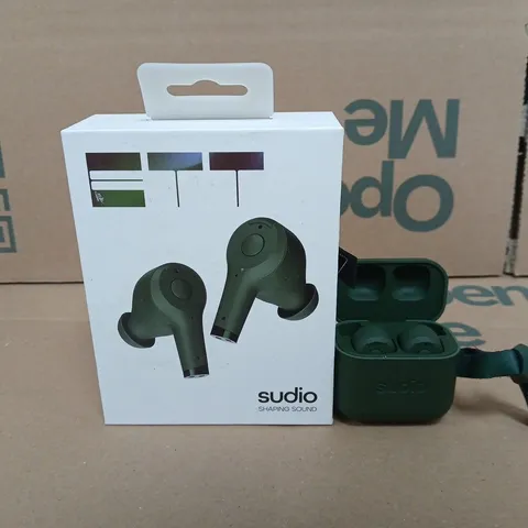 BOXED SUDIO ETT WIRELESS EARBUDS – GREEN WITH CHARGING CASE