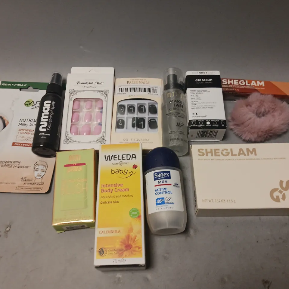 BOX OF APPROXIMATELY 20 COSMETIC ITEMS TO INCLUDE - HYDRATING MIST, PREGNANCY TEST, HAND SOAP, AND PUMPKIN SEED OIL ETC. 