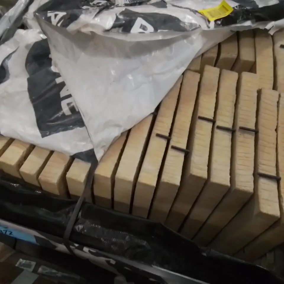 PALLET OF BRADSTONE BLOCK PAVING 